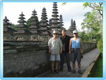 「美しい庭園」を意味する風向明媚なタマンアユン寺院 4